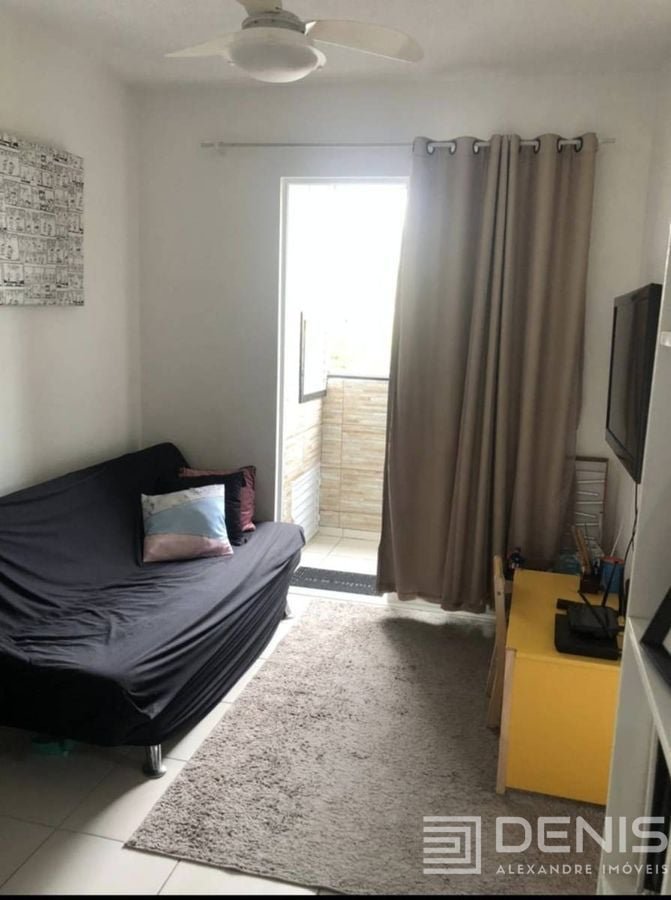 Apto - 2 Qt - Sacada C/ Chur - Espinheiros - Itajaí/SC