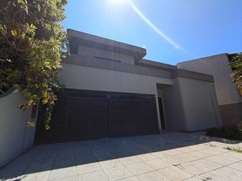 house em Rua Itapeva, Itacorubi - Florianópolis - SC