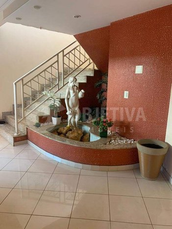 house em Rua República do Piratini, Marta Helena - Uberlândia - MG