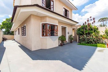 house em Rua Ouro Verde, Capão Raso - Curitiba - PR