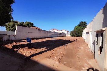 commercial_land_lot em Rua Voluntário Vitoriano Borges, Centro - Lins - SP