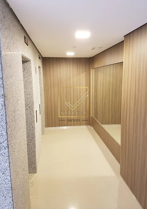 Salas novas à venda em prédio de luxo no bairro Preto