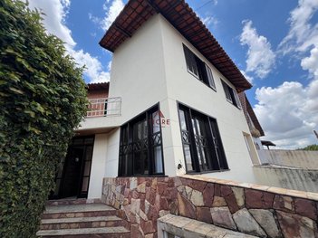 house em Rua Ester Augusta Ribeiro, Camargos - Belo Horizonte - MG