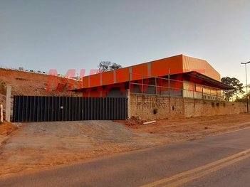 industrial em Professor Odair da Silva Pinto, Guaxinduva - Atibaia - SP