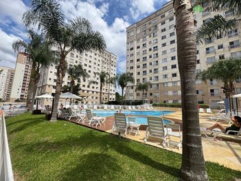 apartment em Rua Reinaldo Stocco, Pinheirinho - Curitiba - PR