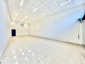 business em Luzitana, Centro - Campinas - SP