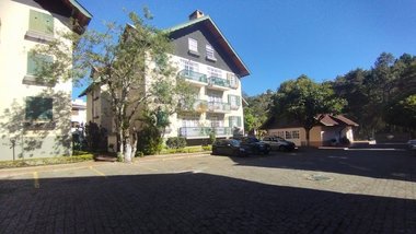 apartment em Rua Manoel José Lebrão, Várzea - Teresópolis - RJ