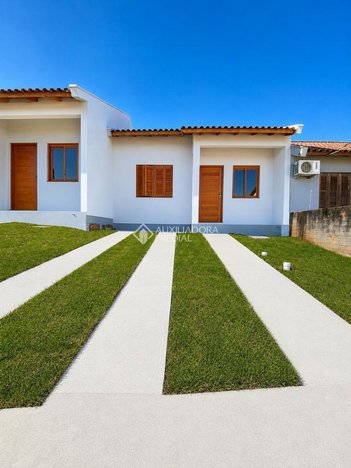 house em Rua Dalva de Oliveira, Sítio Paquetá - Gravataí - RS