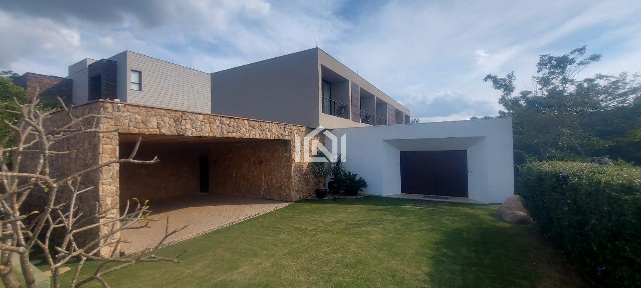 casa a venda no vila da mata - acesso a garagem