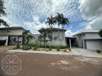 house em Rua Pioneiro Domingos Salgueiro, Jardim Guaporé - Maringá - PR