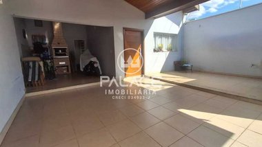 house em Rua Ambrosio Santin, Jupiá - Piracicaba - SP