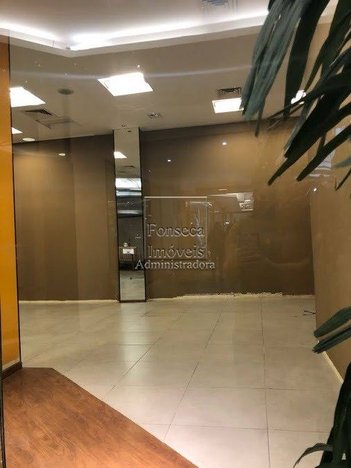 business em Doutor Nelson de Sa Earp, Centro - Petrópolis - RJ