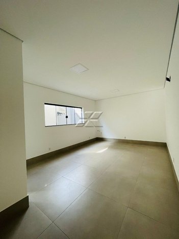 business em 07, Zona Central - Rio Claro - SP