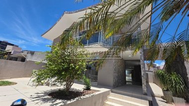 house em Avenida Roberto Simonsen, Gruta de Lourdes - Maceió - AL