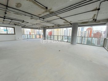 apartment em Avenida Hélio Pellegrino, Vila Nova Conceição - São Paulo - SP
