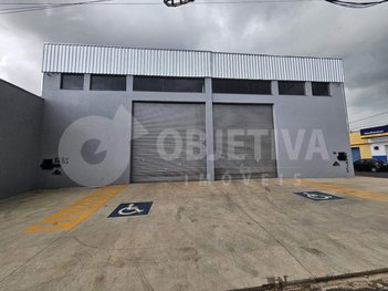 industrial em Avenida Comendador Alexandrino Garcia, Minas Gerais - Uberlândia - MG