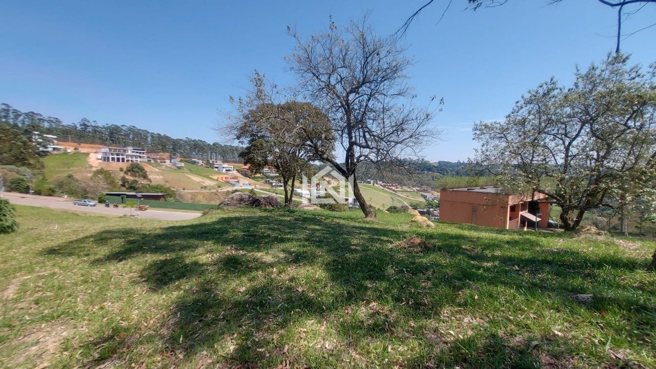 Terreno a venda no Vila da Mata em São Roque - Campo de Golf