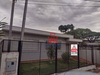 house em Rua Bernardo Sayão, Petrópolis - Londrina - PR