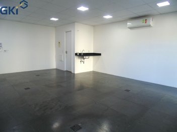 office em Avenida Engenheiro Armando de Arruda Pereira, Jabaquara - São Paulo - SP