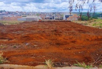 land_lot em Rua Stefano Paranzini, Conjunto Residencial Roberto Conceição - Cambé - PR