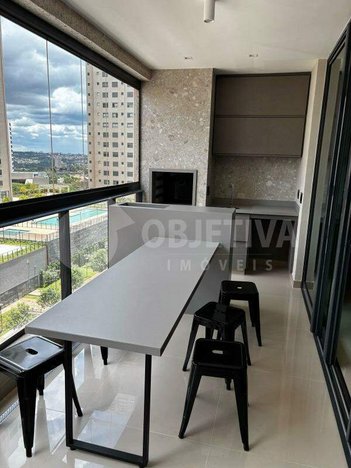 apartment em Rua José Elias, Jardim Karaíba - Uberlândia - MG