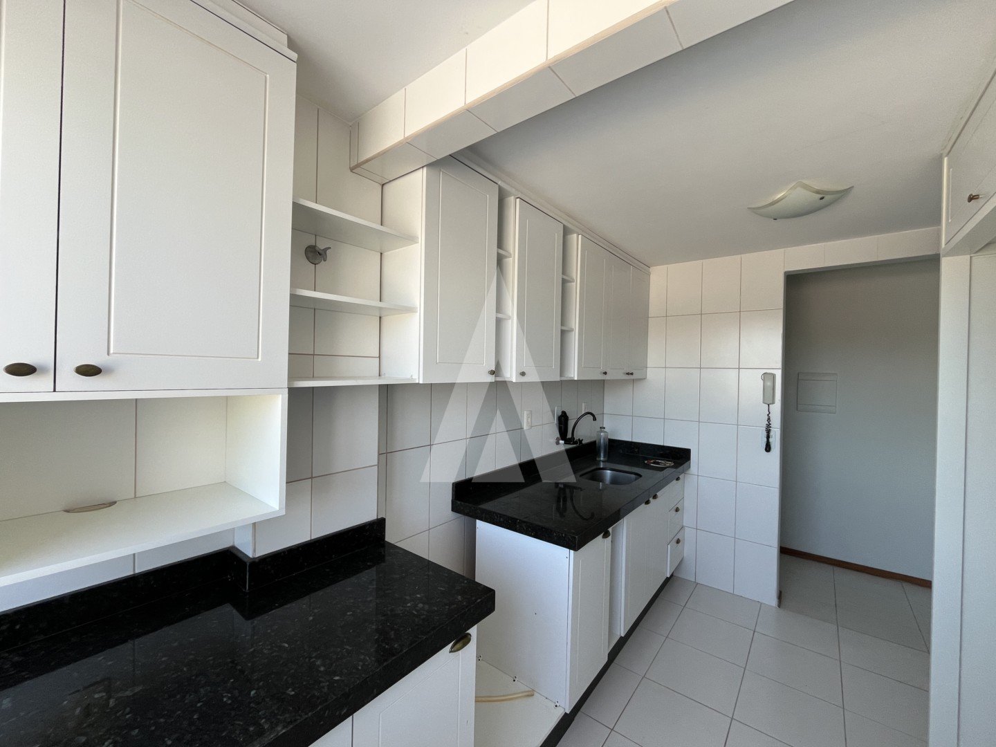 COZINHA COM ARM�RIOS