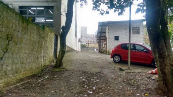 Cômodo Condomínio