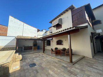 house em Rua Vera Lúcia Berginato, Jardim Excelsior - Cabo Frio - RJ