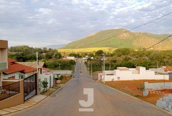 land_lot em Rua das Andorinhas, Residencial Alvorada - Bragança Paulista - SP