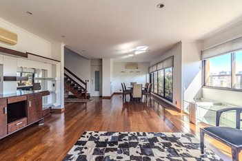 apartment em Rua Eudoro Berlink, Auxiliadora - Porto Alegre - RS