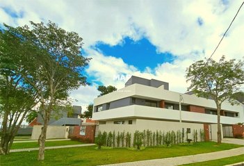 house em Rua São Carlos, Santa Felicidade - Curitiba - PR