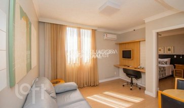 apartment em Rua Miguel Tostes, Rio Branco - Porto Alegre - RS
