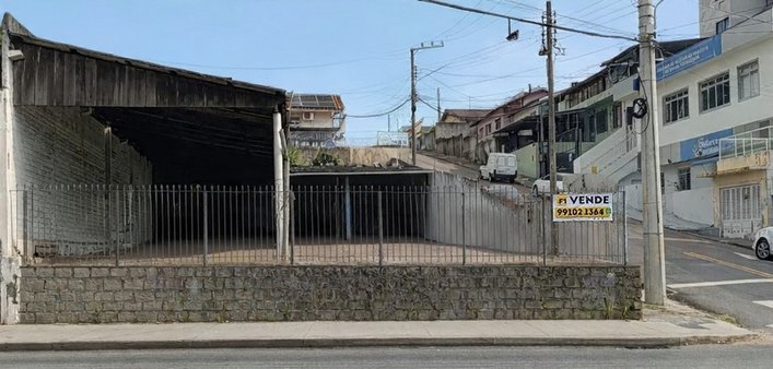 Cômodo Condomínio