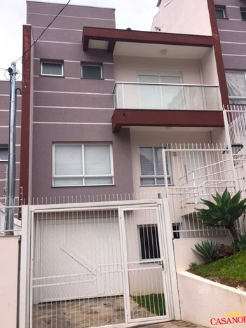 house em Rua Humberto Bassanesi, Colina Sorriso - Caxias do Sul - RS