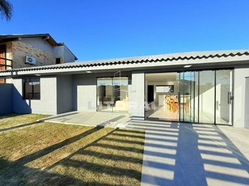 house em Avenida Inter Balneários, Rainha do Mar - Xangri-Lá - RS