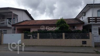 house em Rua Governador Pedro Ivo Campos, Jardim Eldorado - Palhoça - SC