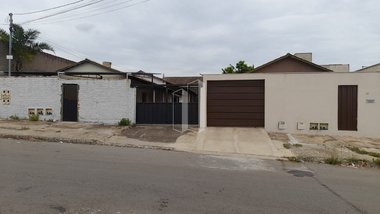 house em Rua J 80, Mansões Paraíso - Aparecida de Goiânia - GO