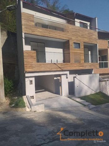 house em Estrada Curumau, Taquara - Rio de Janeiro - RJ