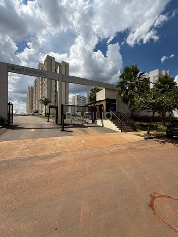 apartment em Alameda A, Chácaras São Pedro - Aparecida de Goiânia - GO