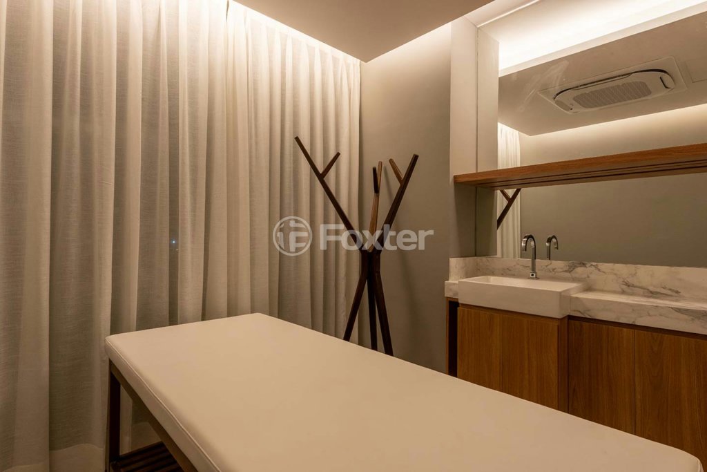 sala-de-massagem-com-banheiro-privativo