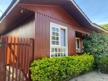 house em Rua Quinze de Novembro, Parque Netto - Portão - RS