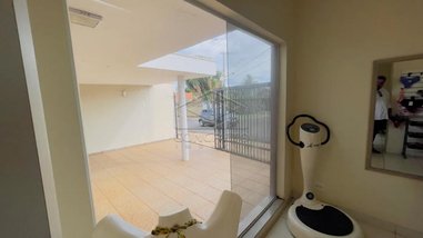 business em Rua Doutor Joaquim Gomes dos Reis, Centro - Jaú - SP