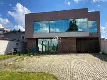 commercial_building em Rua Doutor Roberto Barrozo, Mercês - Curitiba - PR