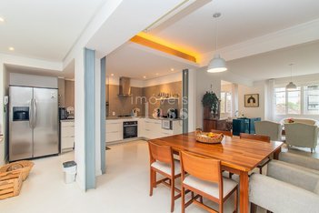 apartment em Rua Barão de Santo Ângelo, Moinhos de Vento - Porto Alegre - RS