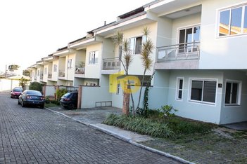 house em Rua José Luciano, Pedro Moro - São José dos Pinhais - PR
