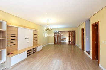 house em Rua Jacundá, Guarujá - Porto Alegre - RS
