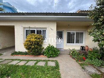 house em Rua Ocivio Oliveira, Salgado Filho - Gravataí - RS