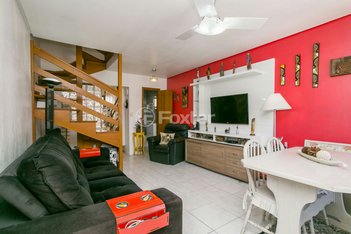 house em Rua Manoel Nunes da Silva, Guarujá - Porto Alegre - RS