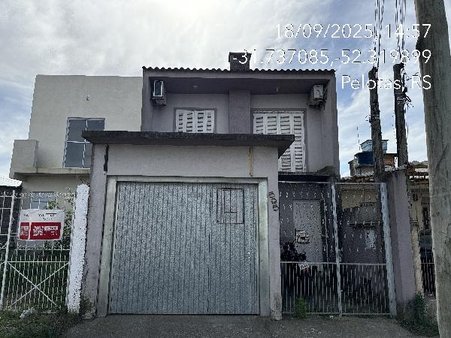 Cômodo Condomínio