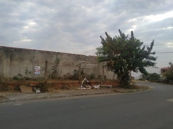 land_lot em Rua Izaias Parra Girodo, Jardim das Figueiras II - Hortolândia - SP